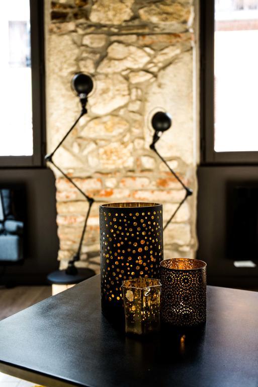 "Un Lieu Unique" Le Gold Et Le Cocon Apartment อานซี ภายนอก รูปภาพ