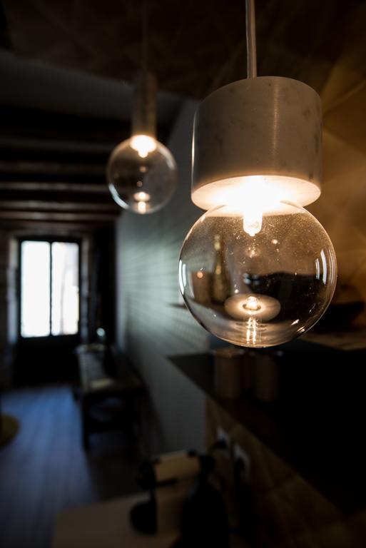 "Un Lieu Unique" Le Gold Et Le Cocon Apartment อานซี ภายนอก รูปภาพ